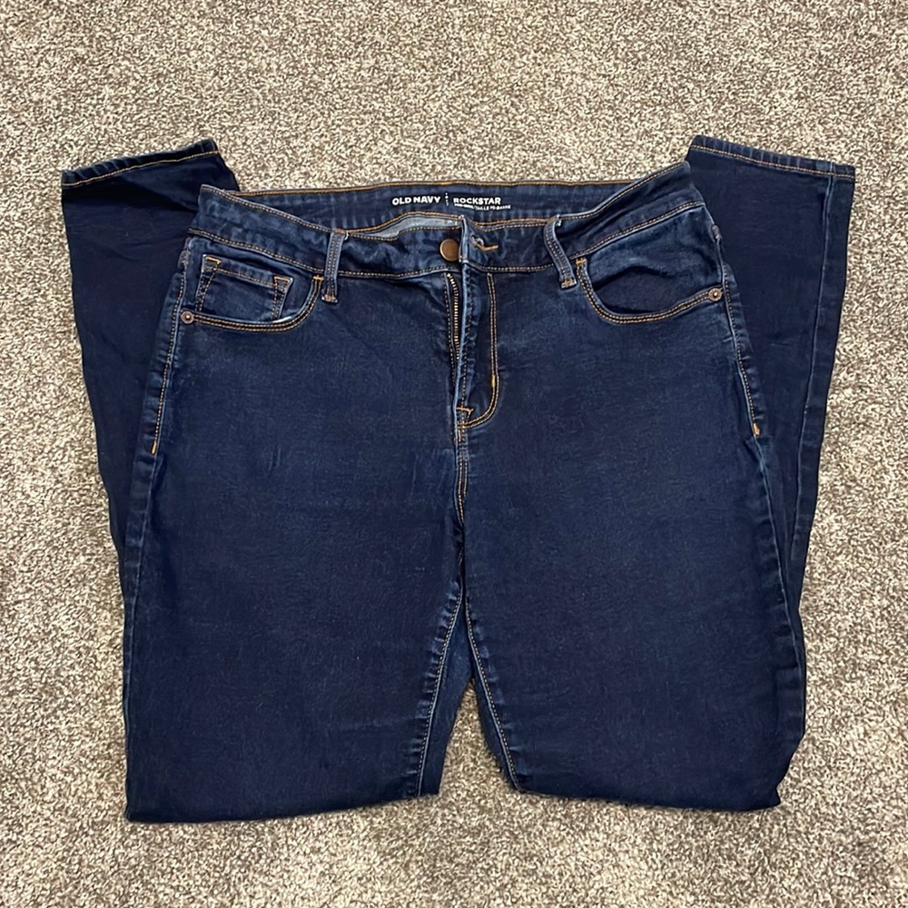 Old Navy Rockstar skinny jeans - Sz 12